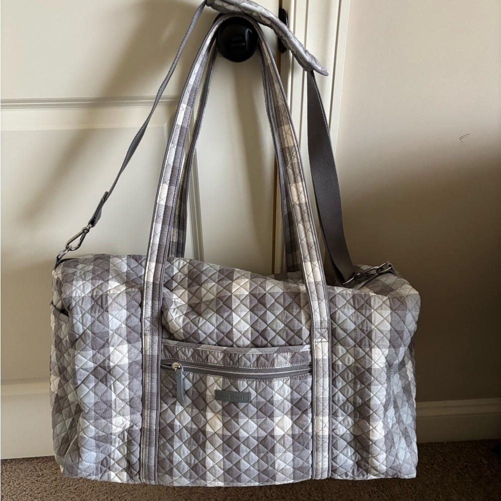 Vera Bradley Large Duffel EUC